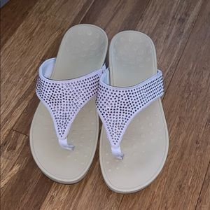 Vionic platform flip flops